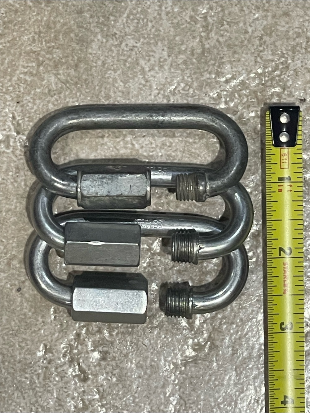 Stainless steel Trailer Hitch Safety Chain Connector with threaded nut